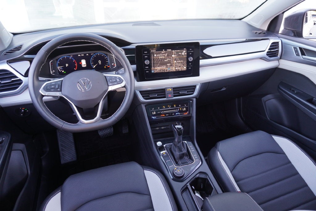 2026 Volkswagen Taos 1.5T SEL