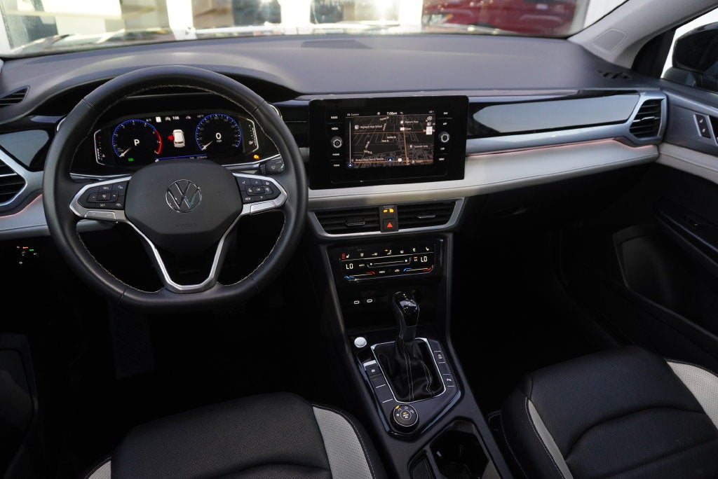 2025 Volkswagen Taos 1.5T SEL