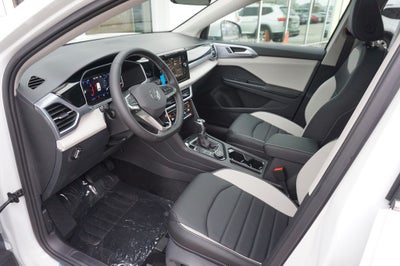 2026 Volkswagen Taos 1.5T SEL