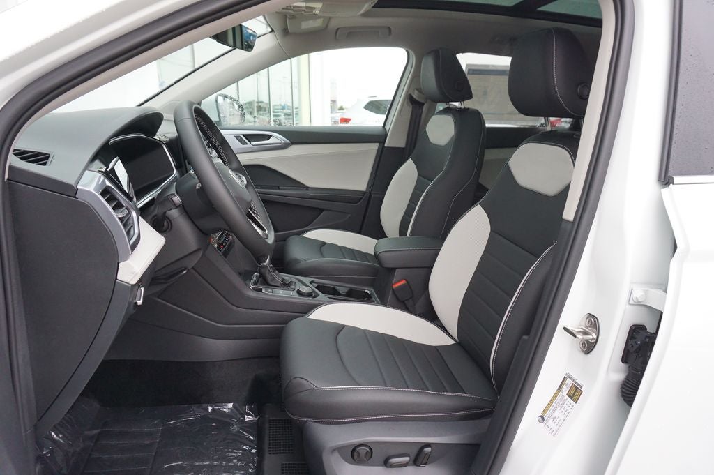 2026 Volkswagen Taos 1.5T SEL
