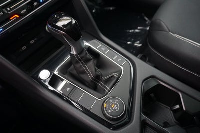 2026 Volkswagen Taos 1.5T SEL