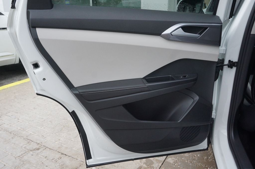 2026 Volkswagen Taos 1.5T SEL