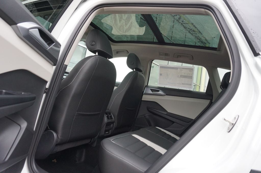 2026 Volkswagen Taos 1.5T SEL