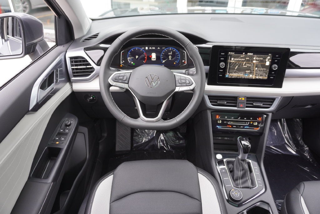 2027 Volkswagen Taos 1.5T SEL