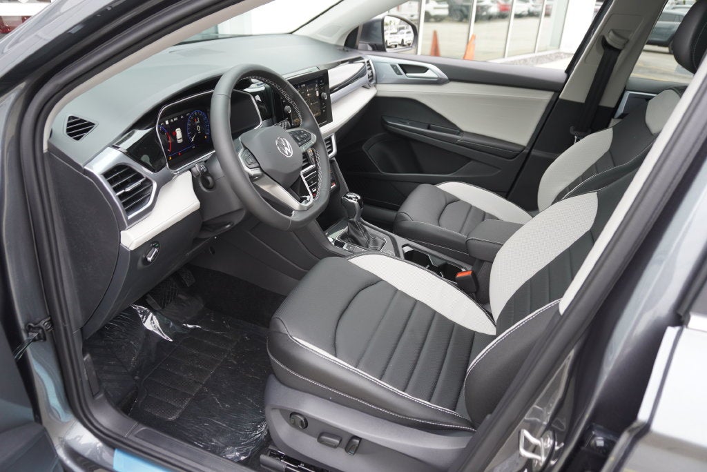 2027 Volkswagen Taos 1.5T SEL