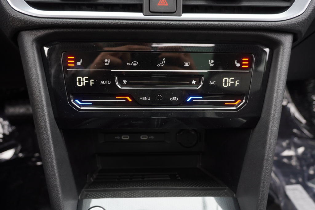 2027 Volkswagen Taos 1.5T SEL