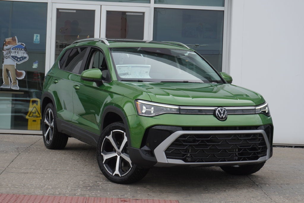2027 Volkswagen Taos 1.5T SEL