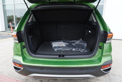 2027 Volkswagen Taos 1.5T SEL