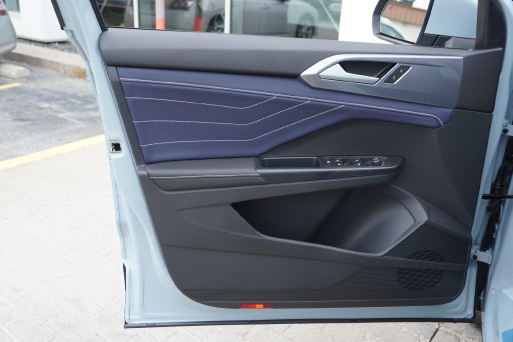 2027 Volkswagen Taos 1.5T SEL