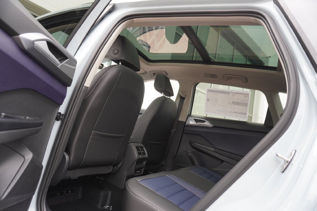 2027 Volkswagen Taos 1.5T SEL