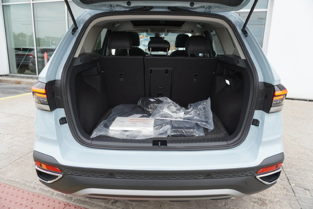 2027 Volkswagen Taos 1.5T SEL