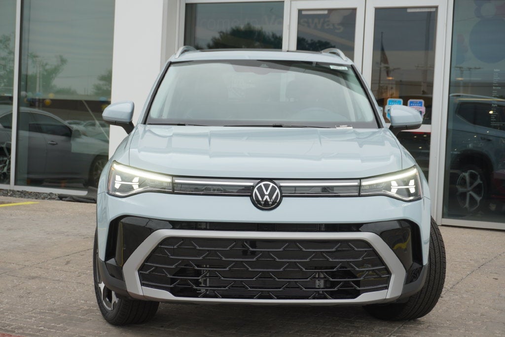 2027 Volkswagen Taos 1.5T SEL