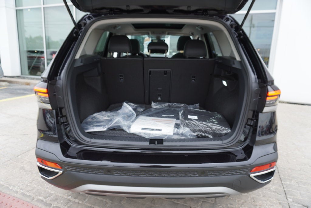 2027 Volkswagen Taos 1.5T SEL