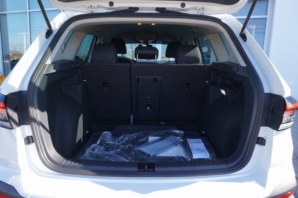 2025 Volkswagen Taos 1.5T S