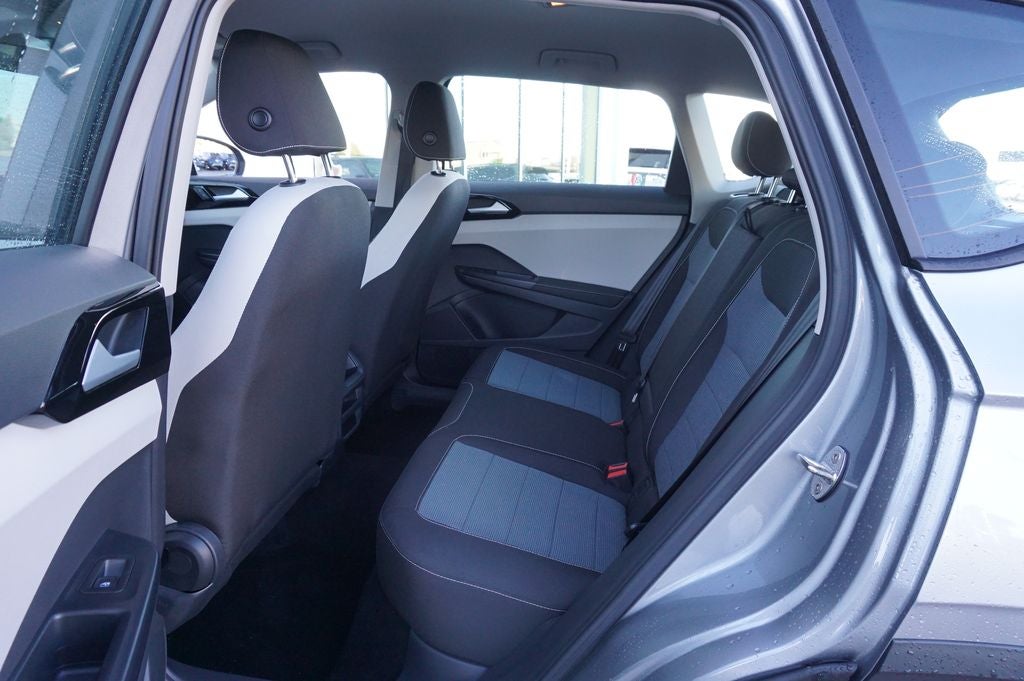 2025 Volkswagen Taos 1.5T S