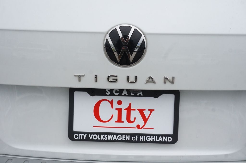 2023 Volkswagen Tiguan 2.0T SE R-Line Black