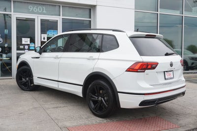 2023 Volkswagen Tiguan 2.0T SE R-Line Black