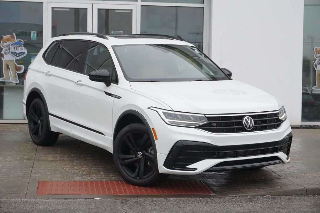 2023 Volkswagen Tiguan 2.0T SE R-Line Black