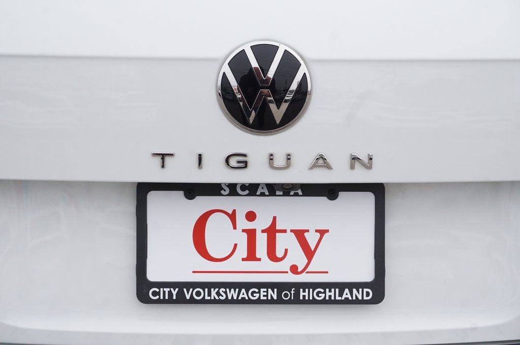 2022 Volkswagen Tiguan 2.0T SE R-Line Black