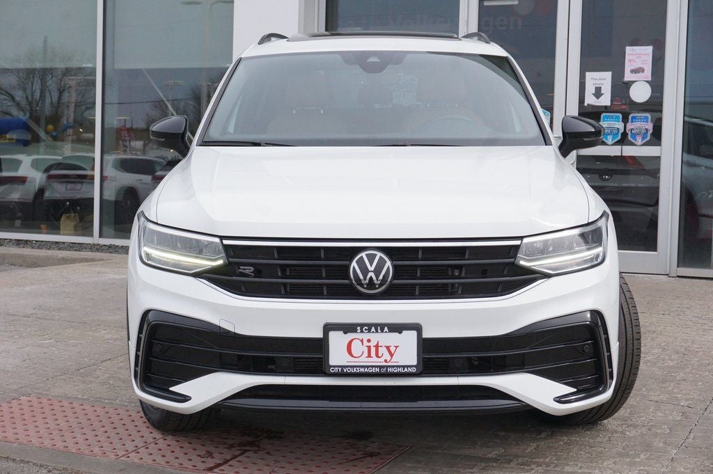 2022 Volkswagen Tiguan 2.0T SE R-Line Black