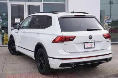 2022 Volkswagen Tiguan 2.0T SE R-Line Black