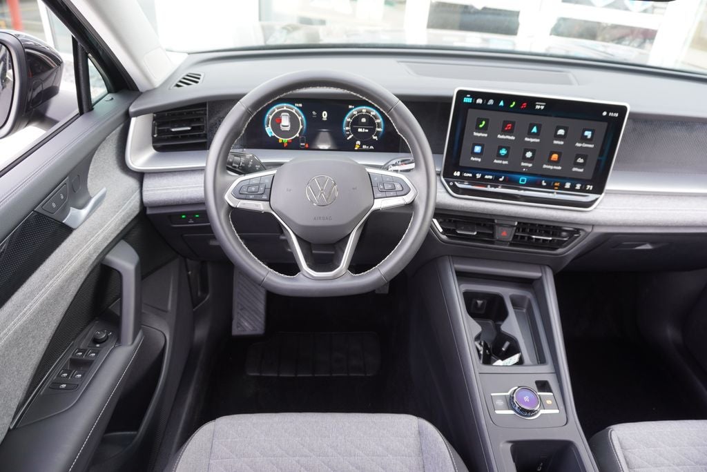 2025 Volkswagen Tiguan 2.0T S
