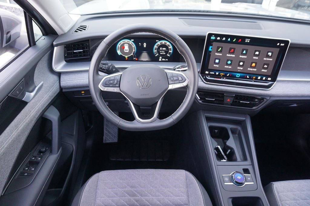 2025 Volkswagen Tiguan 2.0T S