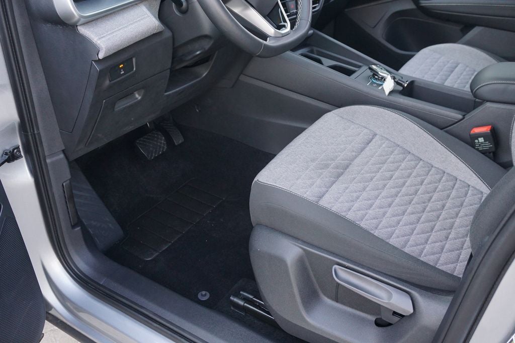 2025 Volkswagen Tiguan 2.0T S