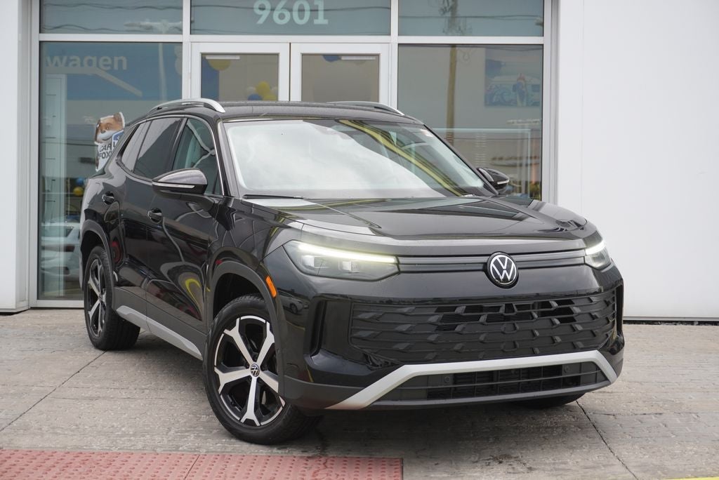2025 Volkswagen Tiguan 2.0T SE