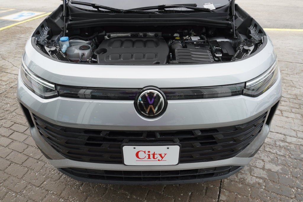 2025 Volkswagen Tiguan 2.0T SE