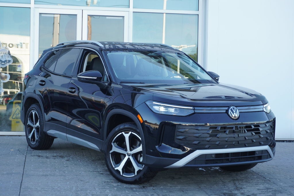 2025 Volkswagen Tiguan 2.0T SE