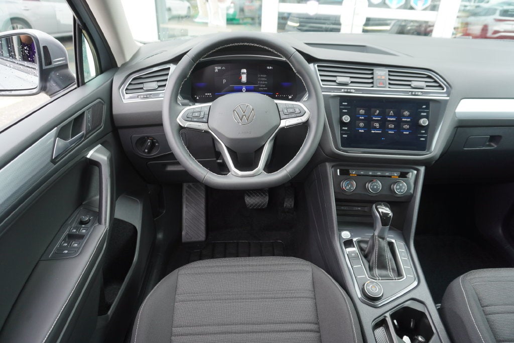 2024 Volkswagen Tiguan 2.0T S
