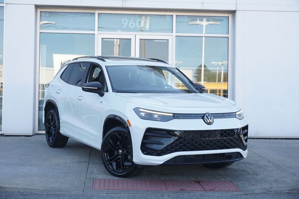 2025 Volkswagen Tiguan 2.0T SE R-Line Black