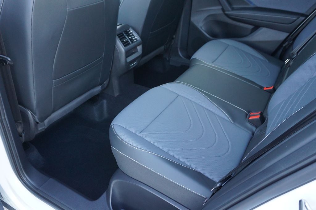 2025 Volkswagen Tiguan 2.0T SE R-Line Black
