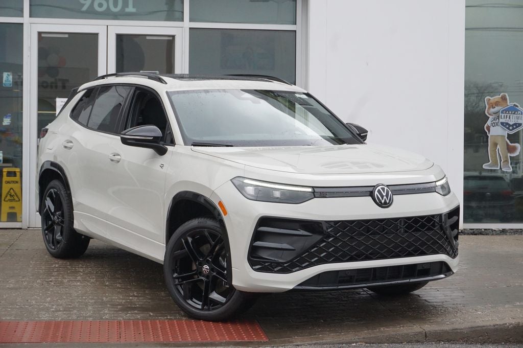 2026 Volkswagen Tiguan 2.0T SE R-Line Black