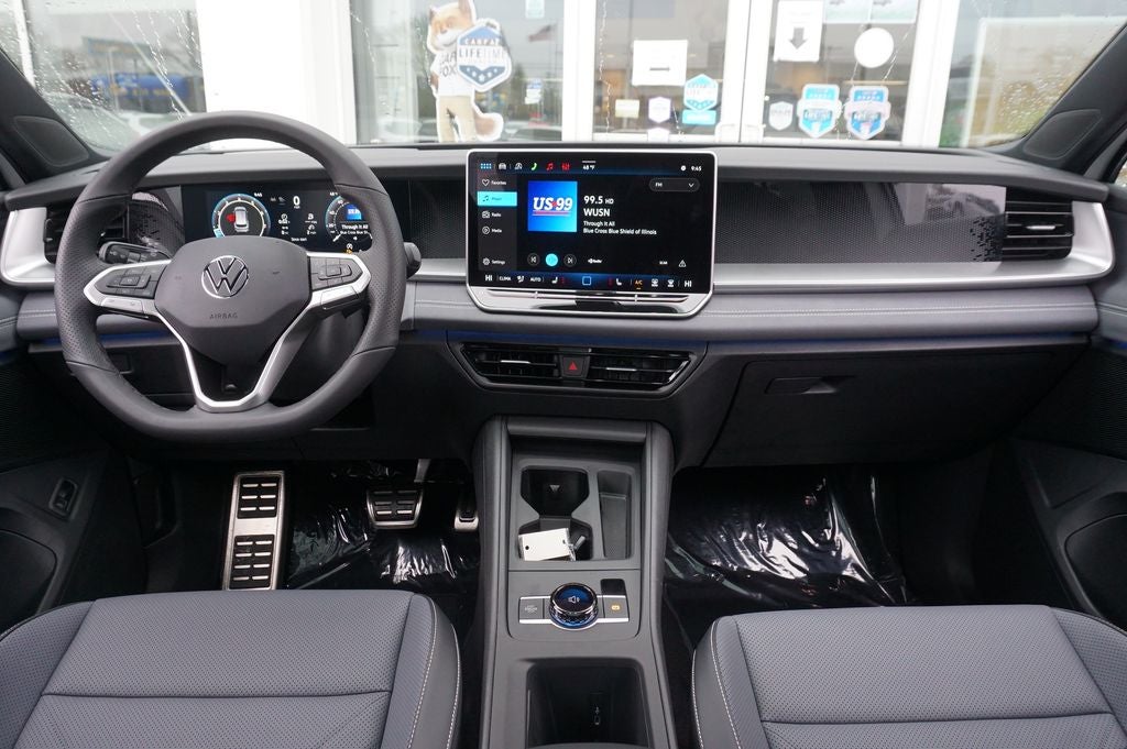 2026 Volkswagen Tiguan 2.0T SE R-Line Black