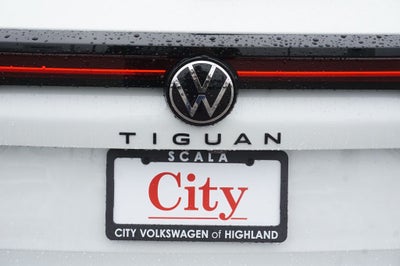 2026 Volkswagen Tiguan 2.0T SE R-Line Black