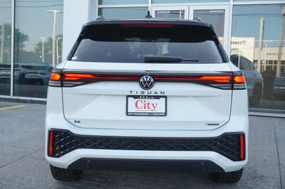 2026 Volkswagen Tiguan 2.0T SE R-Line Black