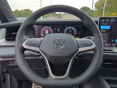 2025 Volkswagen Tiguan 2.0T SE R-Line Black