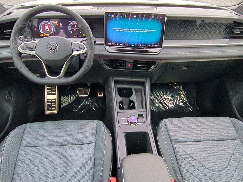 2025 Volkswagen Tiguan 2.0T SE R-Line Black