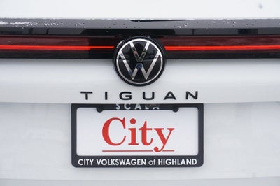 2026 Volkswagen Tiguan 2.0T SE R-Line Black