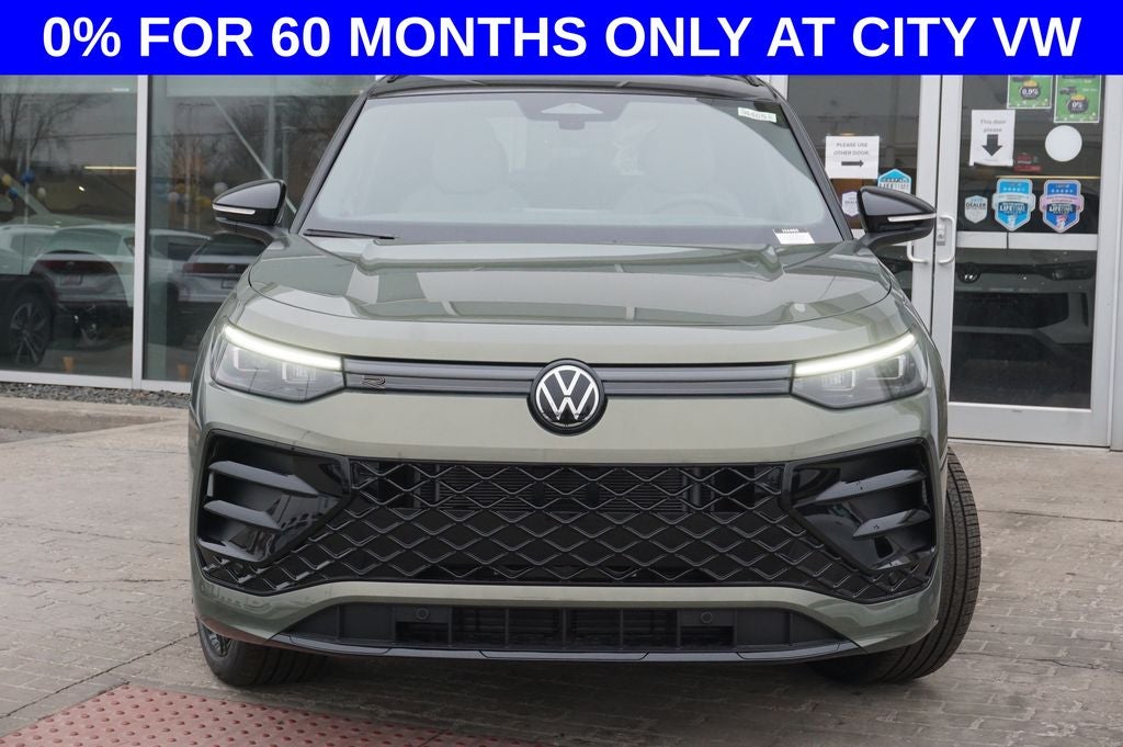 2026 Volkswagen Tiguan 2.0T SE R-Line Black