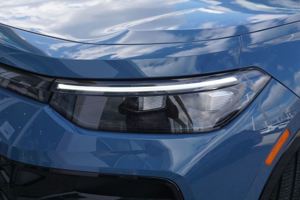 2025 Volkswagen Tiguan 2.0T SE R-Line Black