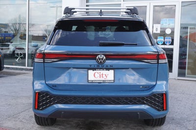 2025 Volkswagen Tiguan 2.0T SE R-Line Black