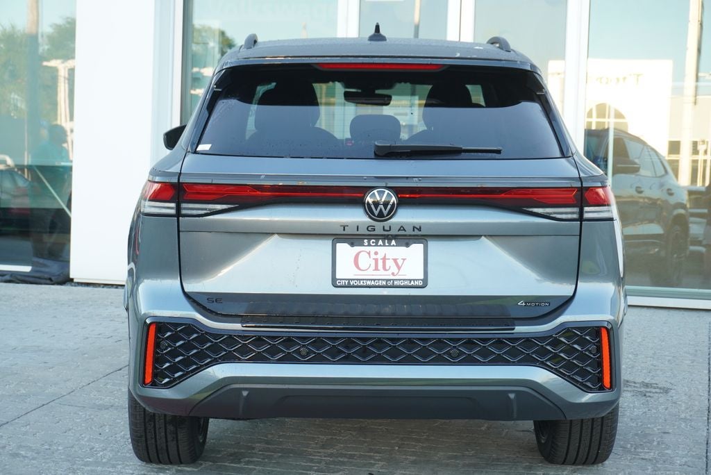 2026 Volkswagen Tiguan 2.0T SE R-Line Black