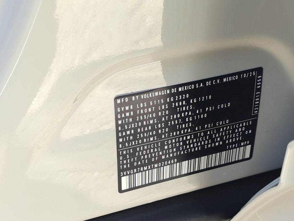 2026 Volkswagen Tiguan 2.0T SE R-Line Black