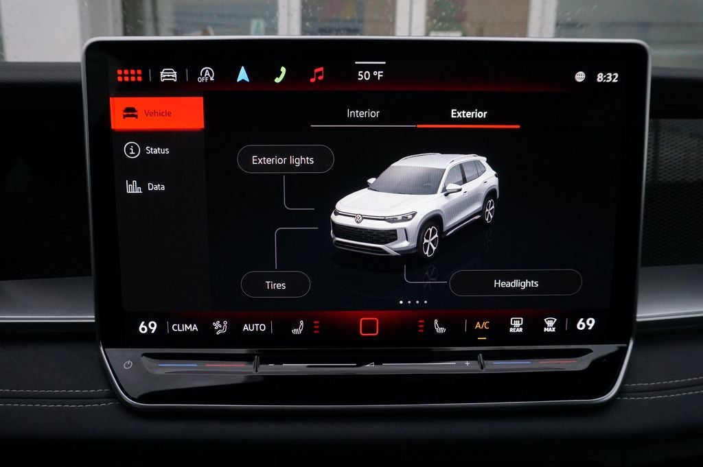 2025 Volkswagen Tiguan 2.0T SE R-Line Black