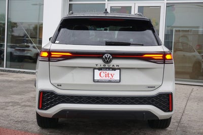 2025 Volkswagen Tiguan 2.0T SE R-Line Black