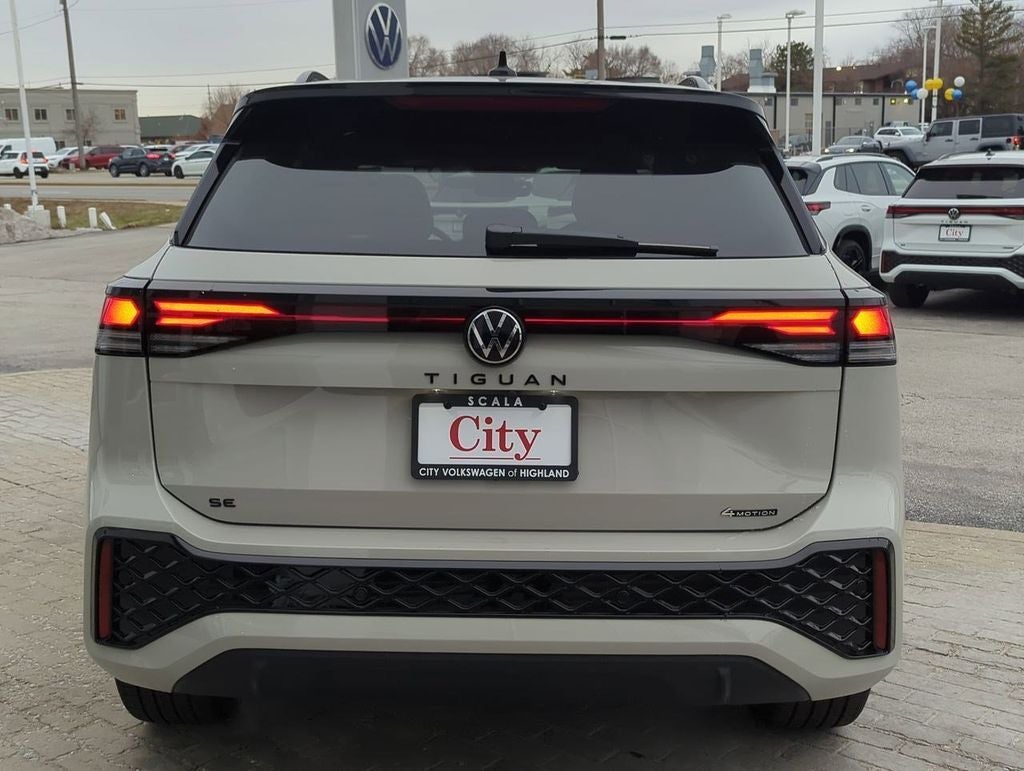 2026 Volkswagen Tiguan 2.0T SE R-Line Black