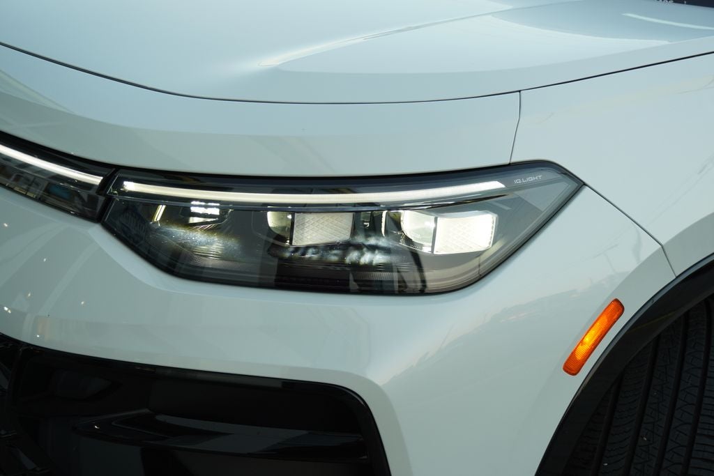 2025 Volkswagen Tiguan 2.0T SEL R-Line